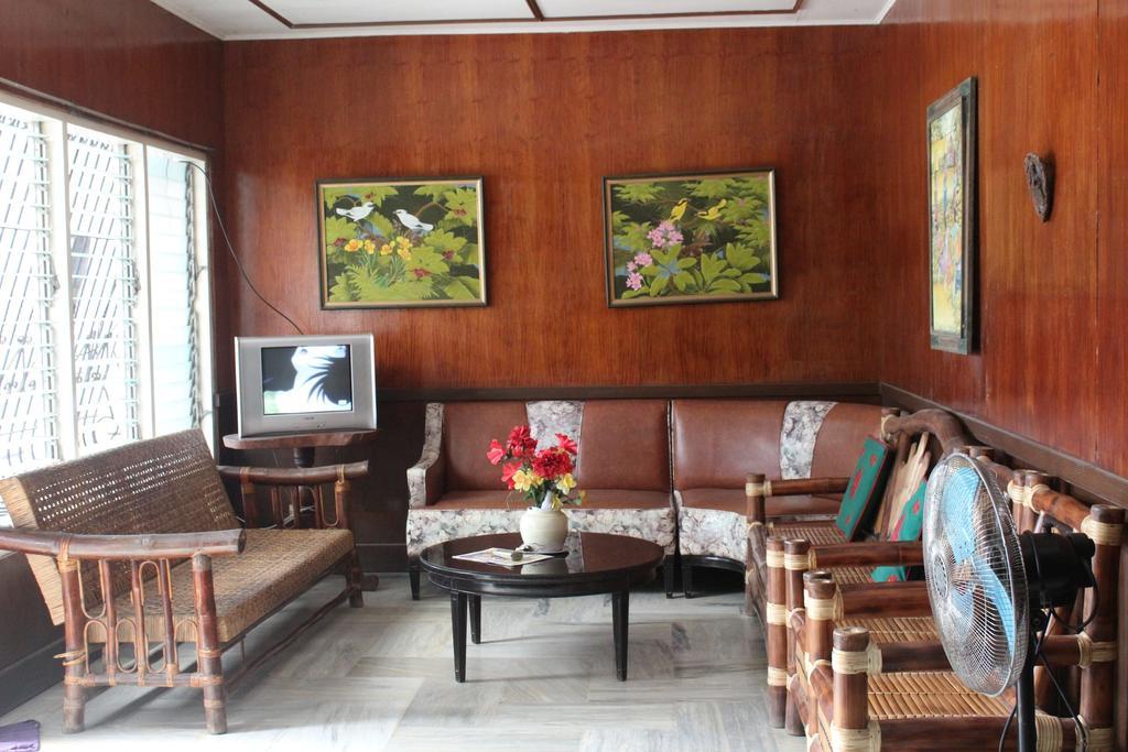 Hotel Casa Dayang Kalibo Exterior foto
