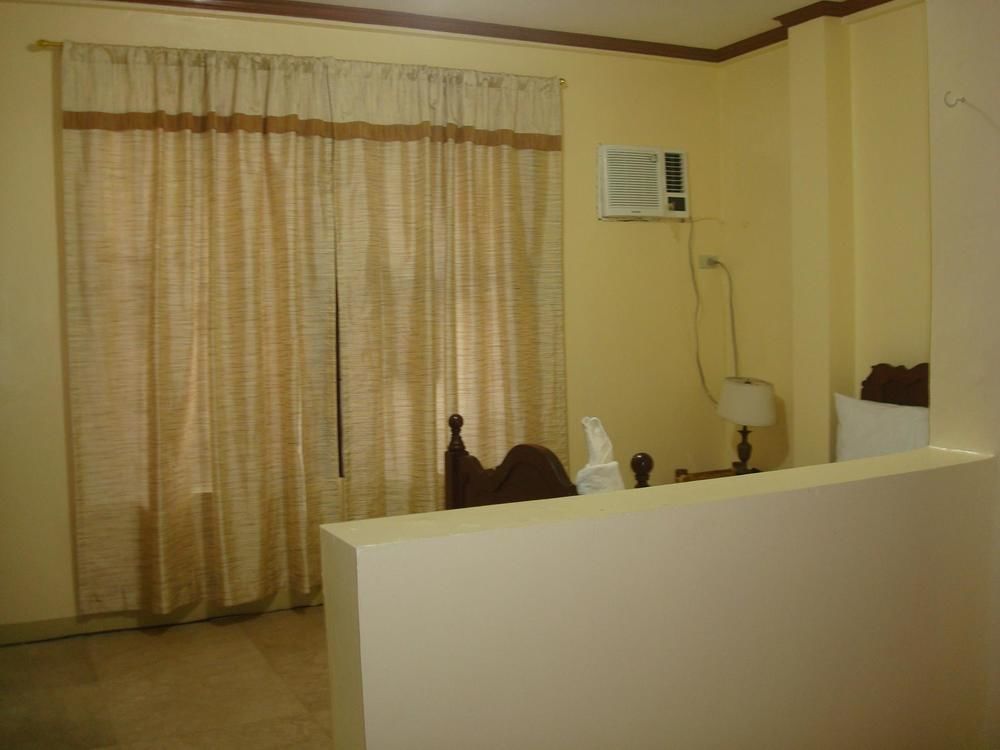 Hotel Casa Dayang Kalibo Exterior foto